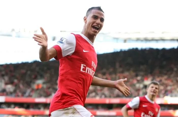 Framed Print : Marouane Chamakh's Brace: Arsenal's Thrilling 2-1 Victory Over Birmingham City (2010-11)