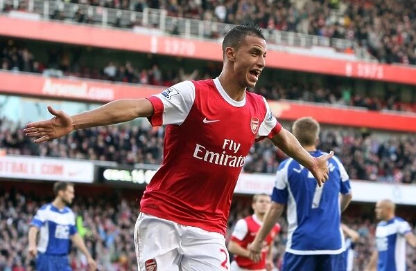 Marouane Chamakh's Double: Arsenal's 2-1 Victory Over Birmingham City in the Barclays Premier League