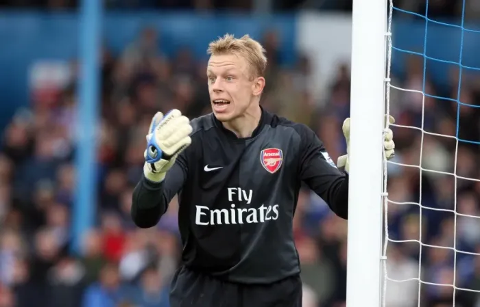 Framed Print : Mart Poom: The Unyielding Guardian in the Goal: Arsenal vs. Portsmouth, FA Premiership, 2007 Framed Print : Mart Poom: The Unyielding Guardian in the Goal: Arsenal vs. Portsmouth, FA Premiership, 2007