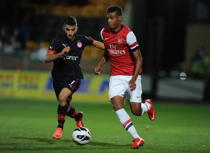 Framed Print : Martin Angha (Arsenal) Dimitrios Siopis (Olympiacos). Arsenal U19 0: 0 Olympiacos U19