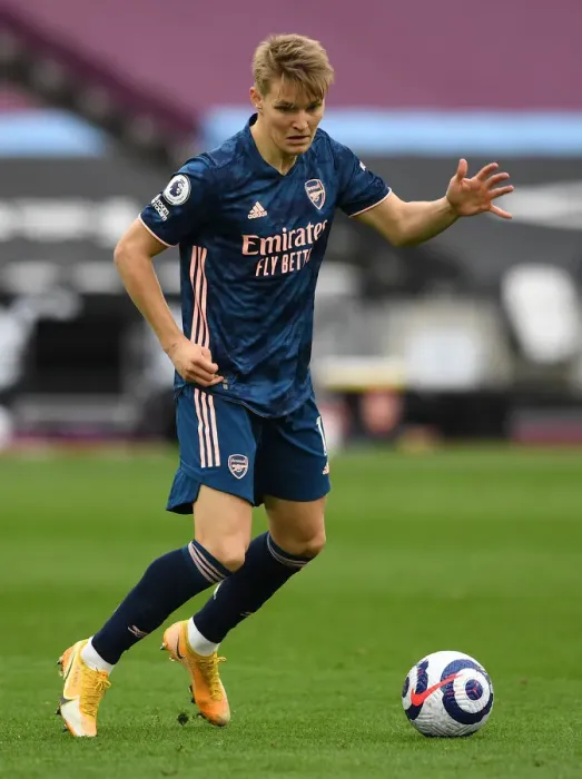 Framed Print : Martin Odegaard in Action: Arsenal vs. West Ham United, Premier League 2020-21 Framed Print : Martin Odegaard in Action: Arsenal vs. West Ham United, Premier League 2020-21