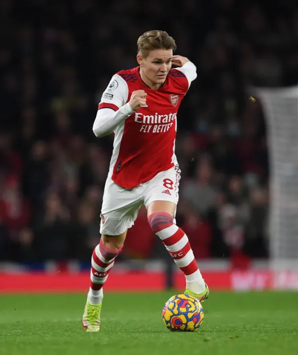 Framed Print : Martin Odegaard in Action: Arsenal vs. West Ham United, Premier League 2021-22 Framed Print : Martin Odegaard in Action: Arsenal vs. West Ham United, Premier League 2021-22