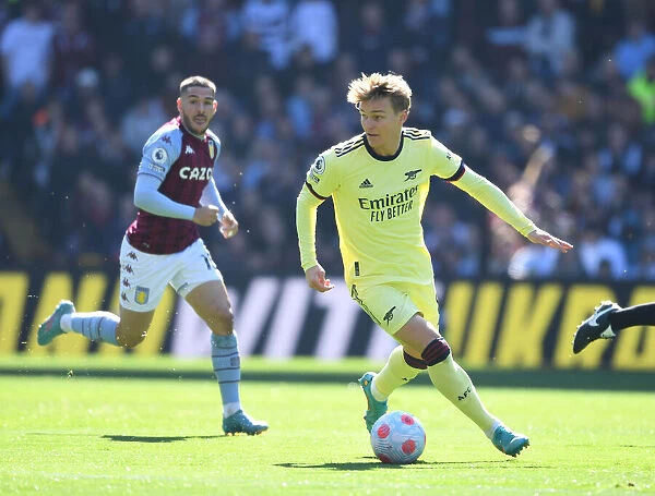 Martin Odegaard in Action: Aston Villa vs. Arsenal, Premier League 2021-22