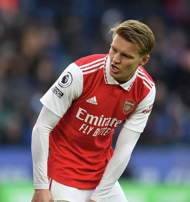 Framed Print : Martin Odegaard in Action: Leicester City vs. Arsenal, Premier League 2022-23 Framed Print : Martin Odegaard in Action: Leicester City vs. Arsenal, Premier League 2022-23