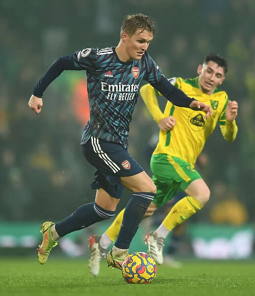 Martin Odegaard in Action: Norwich City vs Arsenal, Premier League 2021-22