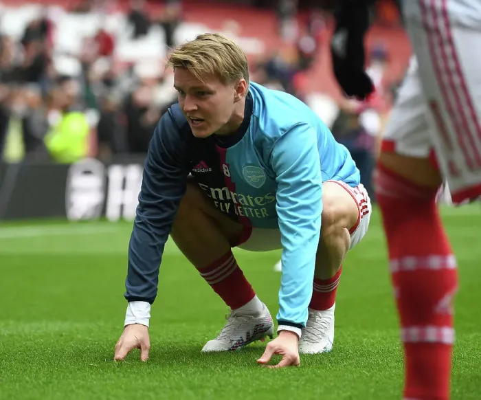 Framed Print : Martin Odegaard: Arsenal's Readiness for Premier League Clash Against Brentford