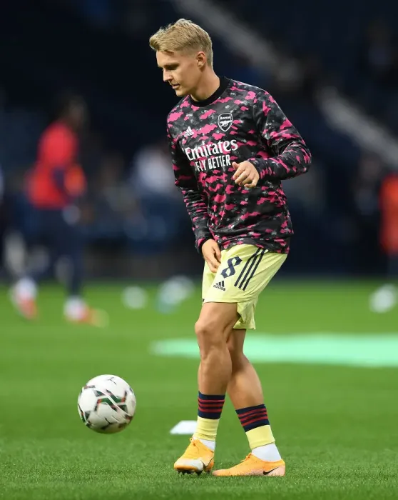 Framed Print : Martin Odegaard Gears Up: Arsenal's Carabao Cup Battle against West Bromwich Albion