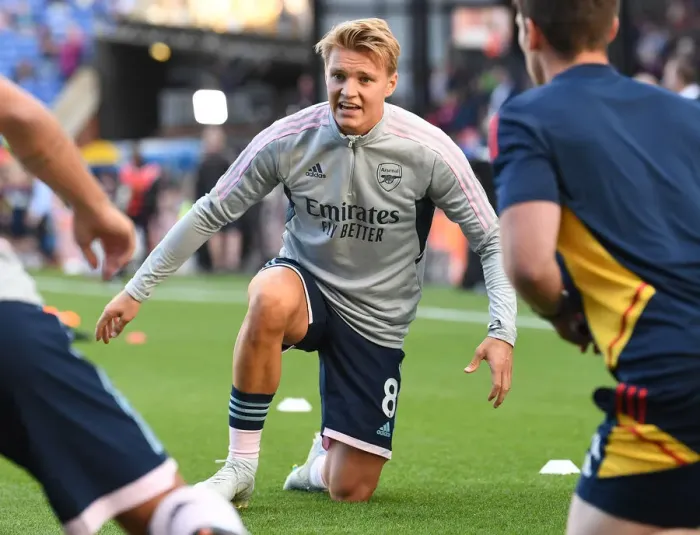 Framed Print : Martin Odegaard Gears Up: Crystal Palace vs Arsenal FC, Premier League 2022-23 Framed Print : Martin Odegaard Gears Up: Crystal Palace vs Arsenal FC, Premier League 2022-23