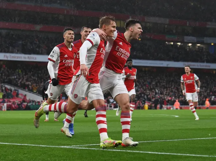Framed Print : Martin Odegaard and Kieran Tierney Celebrate Arsenal's Second Goal vs Southampton (2021-22)