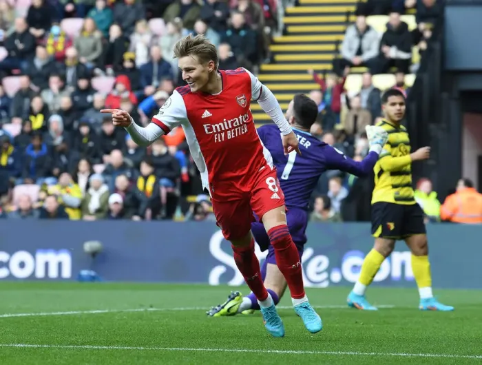 Framed Print : Martin Odegaard Scores for Arsenal in Watford Victory - Premier League 2021-22