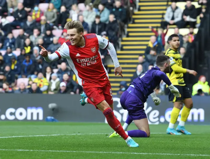 Framed Print : Martin Odegaard Scores: Arsenal's Victory at Watford (Premier League 2021-22)