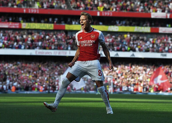 Martin Odegaard Scores First Goal: Arsenal vs Manchester United, Premier League 2023-24