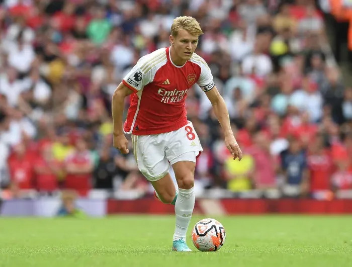 Framed Print : Martin Odegaard Shines: Arsenal Kicks Off 2023-24 Premier League Season with Victory over Nottingham Forest