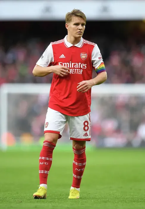 Framed Print : Martin Odegaard Shines: Arsenal's Dominance over Nottingham Forest in Premier League Clash Framed Print : Martin Odegaard Shines: Arsenal's Dominance over Nottingham Forest in Premier League Clash
