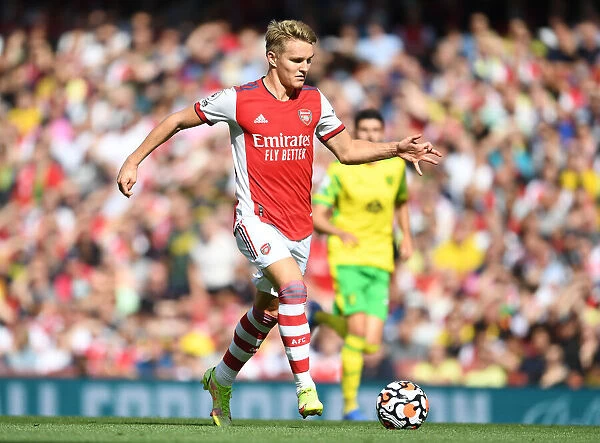 Martin Odegaard Shines: Arsenal's Dominant Win Against Norwich City, 2021-22 Premier League