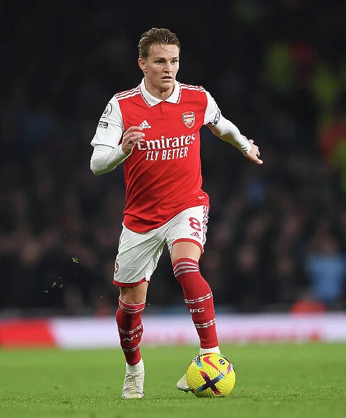 Martin Odegaard vs Manchester City: Arsenal's Midfield Maestro Takes on Premier League Rivals