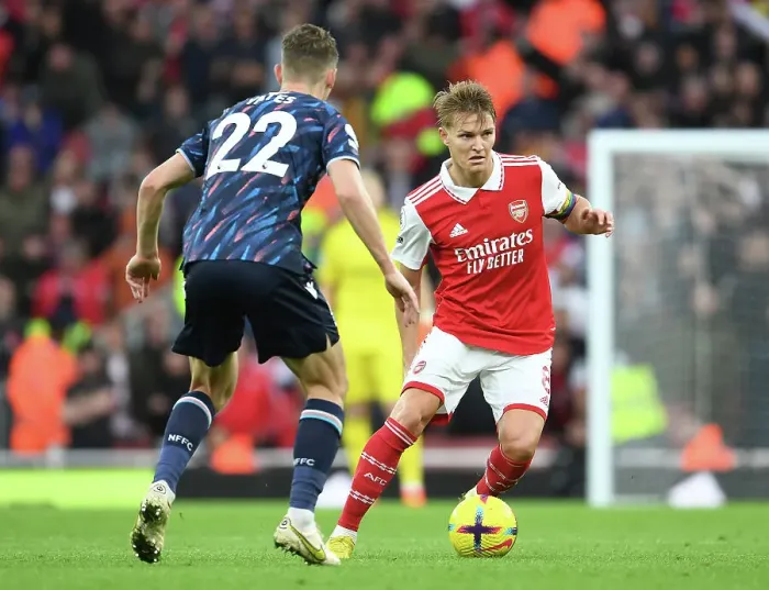 Framed Print : Martin Odegaard's Brilliant Performance: Arsenal's Triumph Over Nottingham Forest Framed Print : Martin Odegaard's Brilliant Performance: Arsenal's Triumph Over Nottingham Forest