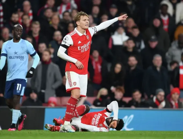 Framed Print : Martin Odegaard's Brilliant Performance: Arsenal's Victory Over Brentford at Emirates Stadium Framed Print : Martin Odegaard's Brilliant Performance: Arsenal's Victory Over Brentford at Emirates Stadium