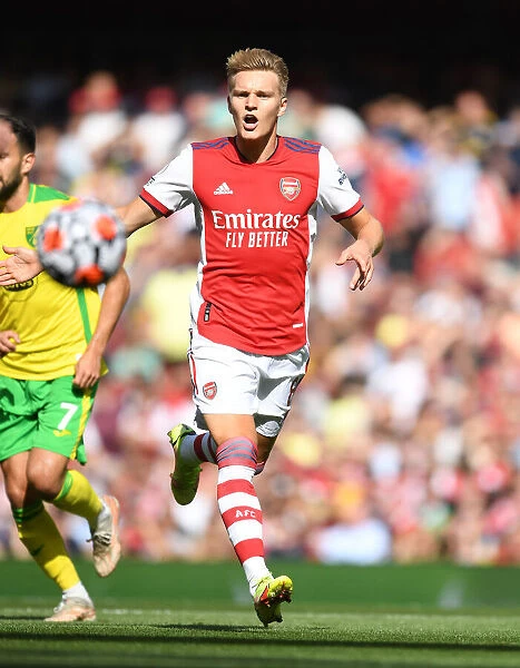 Martin Odegaard's Dominant Performance: Arsenal's Victory over Norwich City (2021-22)