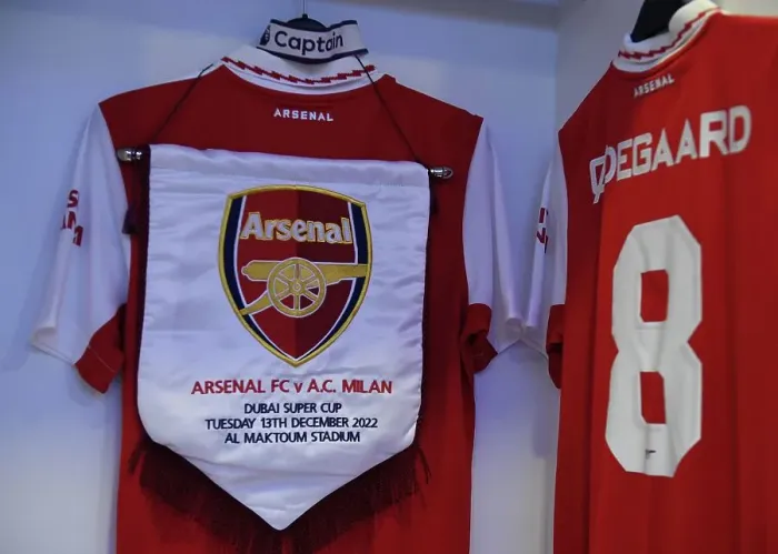 Framed Print : Martin Odegaard's Pre-Match Rituals: Arsenal FC's No. 21 Readies for Arsenal vs AC Milan, Dubai Super Cup 2022-23