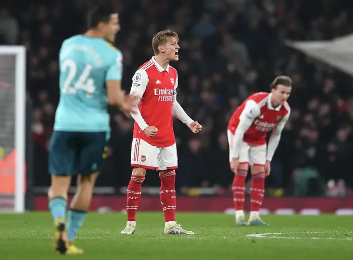 Framed Print : Martin Odegaard's Thunderous Roar: Arsenal's Euphoric Moment - Second Goal vs Southampton (April 2023) Framed Print : Martin Odegaard's Thunderous Roar: Arsenal's Euphoric Moment - Second Goal vs Southampton (April 2023)