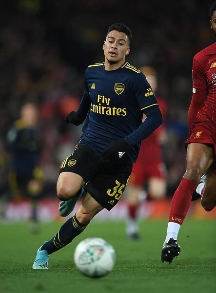 Martinelli in Action: Liverpool vs. Arsenal - Carabao Cup Showdown