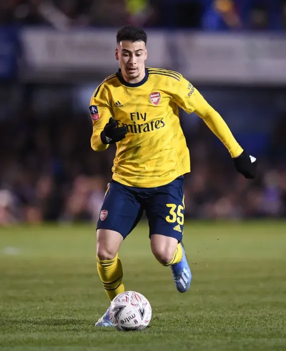Framed Print : Martinelli in Action: Portsmouth vs Arsenal, FA Cup Fifth Round, 2020
