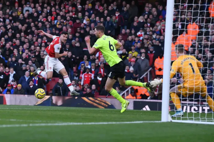 Framed Print : Martinelli Misses Crucial Chance: Arsenal vs. Sheffield United, Premier League Framed Print : Martinelli Misses Crucial Chance: Arsenal vs. Sheffield United, Premier League