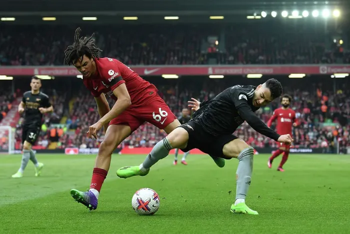 Framed Print : Martinelli vs. Alexander-Arnold: A Winger Battle at Anfield - Premier League 2022-23