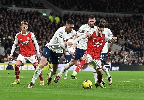 Martinelli vs Docherty: A Premier League Showdown - Arsenal vs Tottenham (2022-23)