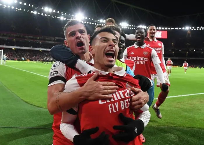 Framed Print : Martinelli and Xhaka Celebrate Arsenal's Victory over West Ham United (2022-23)