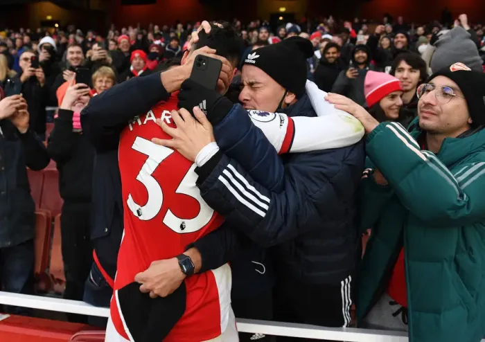 Framed Print : Martinelli's Moment: Arsenal Celebrate Win Against Newcastle United
