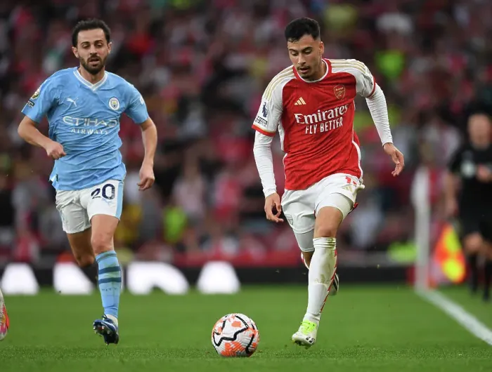 Framed Print : Martinelli's Moves: Arsenal's Star Forward Outwits Silva in Epic 2023-24 Premier League Clash
