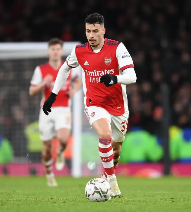 Framed Print : Martinelli's Showdown: Arsenal Forward Faces Liverpool in Carabao Cup Semi-Final Battle