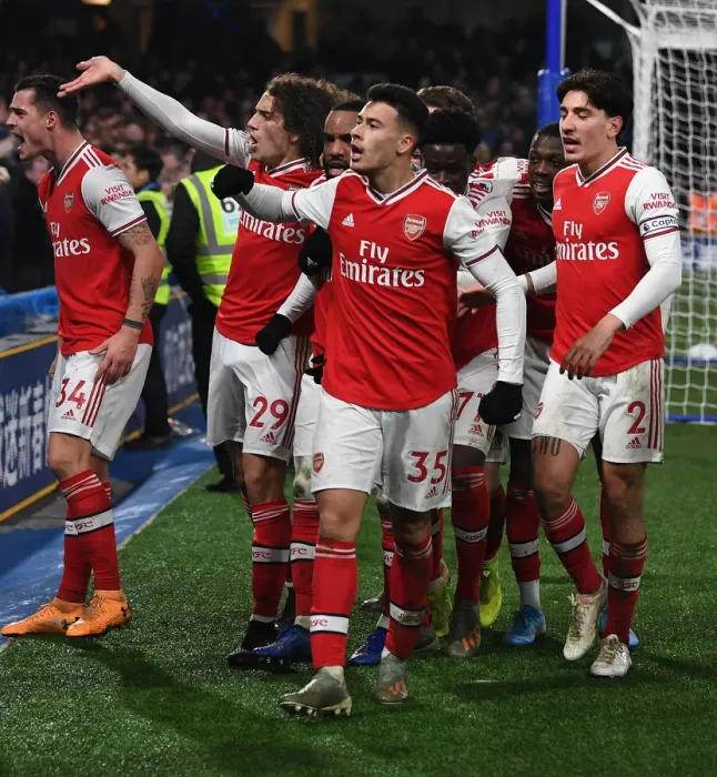 Framed Print : Martinelli's Stunner: Arsenal's Thrilling Opener Against Chelsea (2019-20)