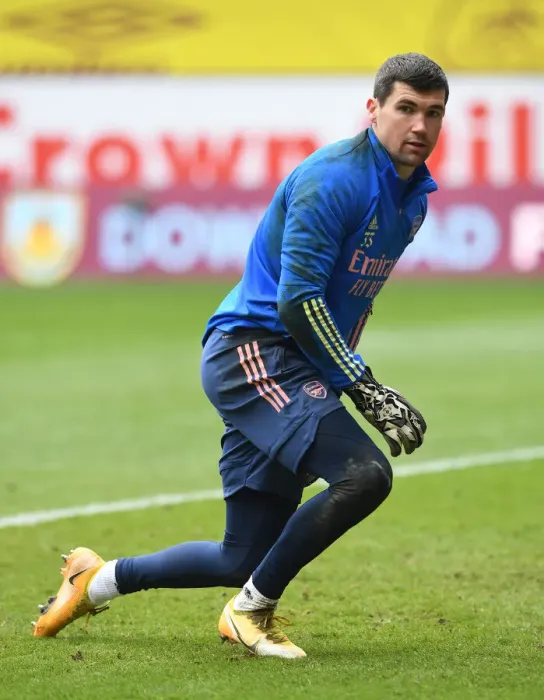 Framed Print : Mat Ryan Prepares for Burnley Clash in Empty Turf Moor (Premier League 2020-21) Framed Print : Mat Ryan Prepares for Burnley Clash in Empty Turf Moor (Premier League 2020-21)