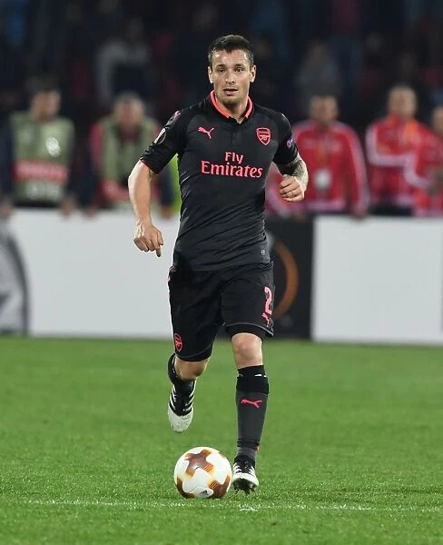 Mathieu Debuchy: In Action for Arsenal against Red Star Belgrade, Europa League 2017-18