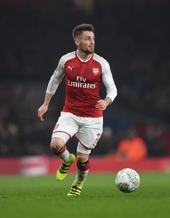 Framed Print : Mathieu Debuchy in Action: Arsenal vs West Ham United, Carabao Cup Quarterfinal