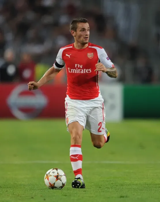 Framed Print : Mathieu Debuchy (Arsenal). Besiktas 0: 0 Arsenal. UEFA Champions League Qualifier 1st Leg Framed Print : Mathieu Debuchy (Arsenal). Besiktas 0: 0 Arsenal. UEFA Champions League Qualifier 1st Leg