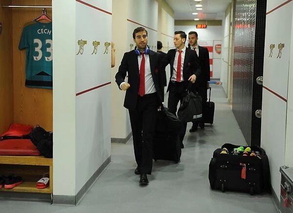 Mathieu Flamini in Arsenal Changing Room Before Arsenal vs Leicester City (2015-16)