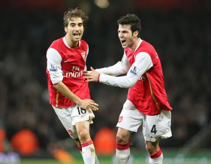 Framed Print : Mathieu Flamini celebrates scoring the 2nd Arsenal goal with Cesc Fabregas Framed Print : Mathieu Flamini celebrates scoring the 2nd Arsenal goal with Cesc Fabregas