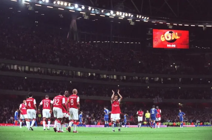 Framed Print : Mathieu Flamini celebrates scoring Arsenals 2nd goal