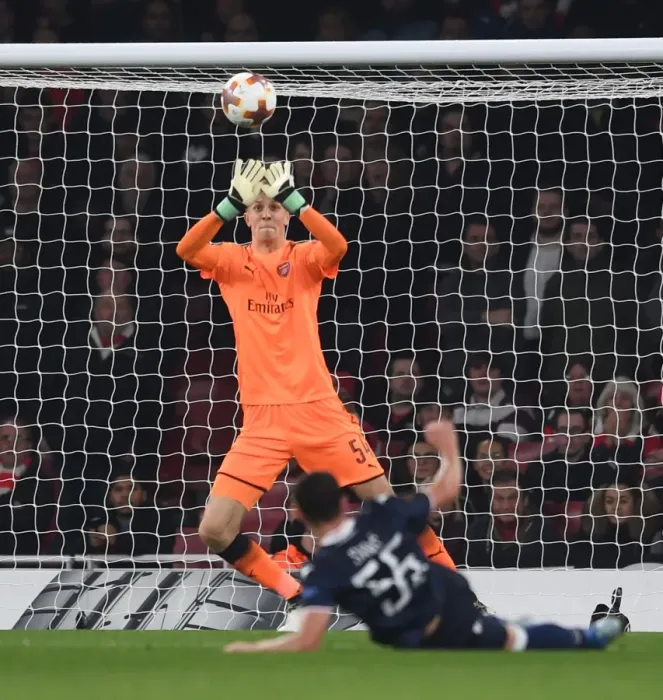 Framed Print : Matt Macey in Action: Arsenal vs Crvena Zvezda, Europa League 2017 Framed Print : Matt Macey in Action: Arsenal vs Crvena Zvezda, Europa League 2017