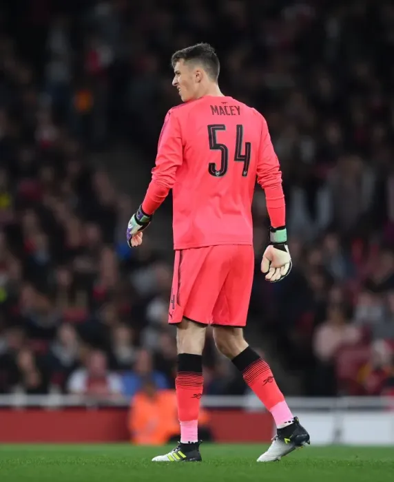 Framed Print : Matt Macey in Action: Arsenal vs Norwich City, Carabao Cup Fourth Round, 2017-18