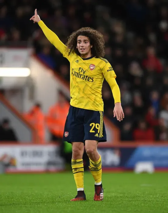 Framed Print : Matteo Guendouzi: Arsenal's Midfield Maestro in FA Cup Action vs. AFC Bournemouth
