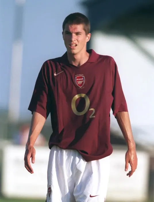 Framed Print : Matthew Connolly (Arsenal). Coventry City Reserves 1: 0 Arsenal Reserves Framed Print : Matthew Connolly (Arsenal). Coventry City Reserves 1: 0 Arsenal Reserves