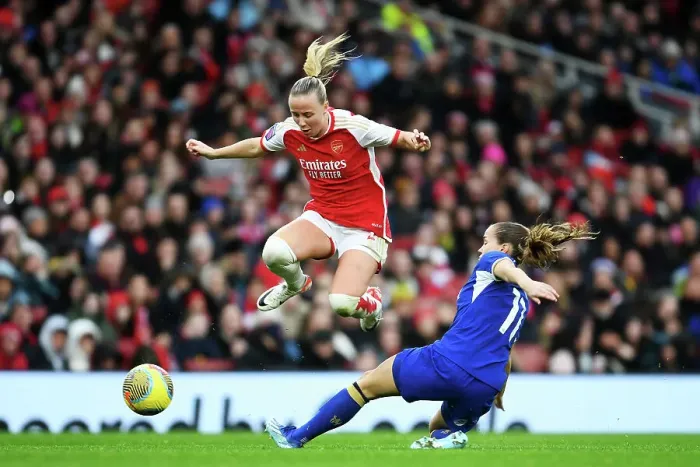 Framed Print : Mead vs. Reiten: Battle of the Stars in Arsenal vs. Chelsea Women's Super League (2023-24) - A Clash at Emirates Stadium