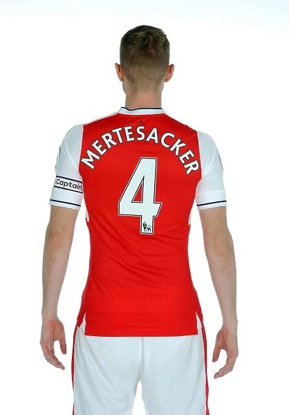 Per Mertesacker at Arsenal Training: 2016-17 Season