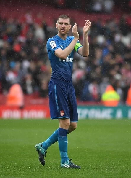 Per Mertesacker: Arsenal's Defender After Arsenal v Benfica Emirates Cup Match, 2017