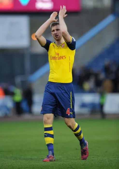 Framed Print : Per Mertesacker Celebrates with Arsenal Fans after Securing Victory against Burnley, 2015